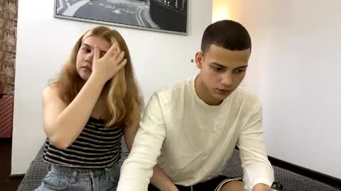 mirelcouple online show from 14, 4, 2026