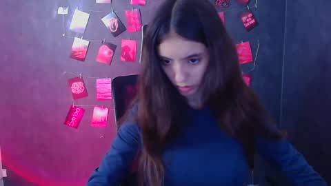 Snapshot of miri_miss chatting on 22, 12, 2025 Miri online show from 22, 12, 2025