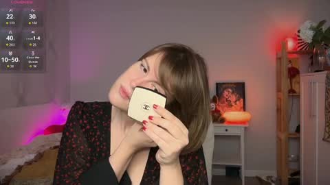 Snapshot of mirrorofsoul chatting on 8, 6, 2026 Shelley online show from 8, 6, 2026
