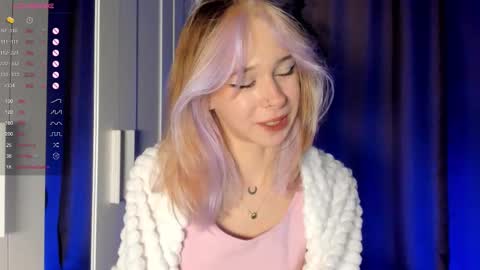 Snapshot of misekiii chatting on 6, 11, 2025 misekiii online show from 6, 11, 2025