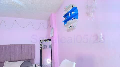 Snapshot of misofialeal chatting on 27, 5, 2026 misofialeal online show from 27, 5, 2026
