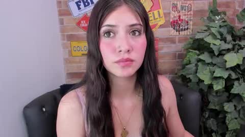 Snapshot of miss____marilyn chatting on 12, 11, 2025 Marilyn online show from 12, 11, 2025