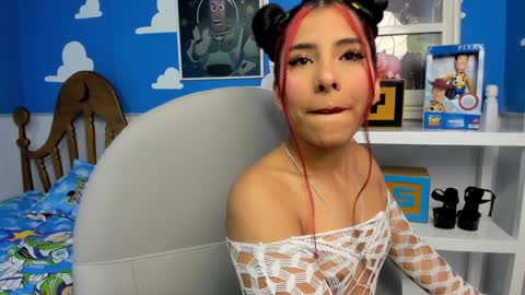 Snapshot of miss___allison chatting on 11, 1, 2025 Allison online show from 11, 1, 2025