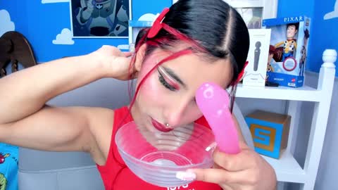 Snapshot of miss___allison chatting on 4, 2, 2025 Allison online show from 4, 2, 2025