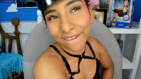Snapshot of miss___allison chatting on 13, 2, 2025 Allison online show from 13, 2, 2025