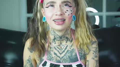 miss___angel online show from 4, 3, 2026