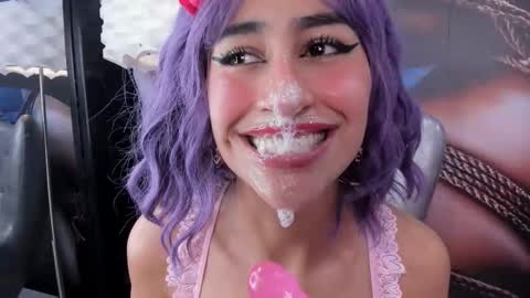 Snapshot of miss___taylor chatting on 24, 10, 2025 Taylor online show from 24, 10, 2025