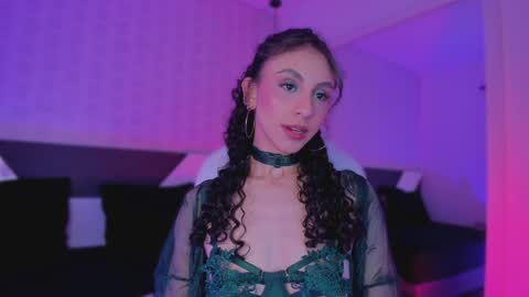 Snapshot of miss__charlotte_ chatting on 3, 2, 2025 Charlotte online show from 3, 2, 2025