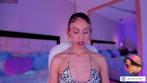 Snapshot of miss__charlotte_ chatting on 10, 9, 2025 Charlotte online show from 10, 9, 2025