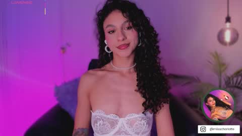 Snapshot of miss__charlotte_ chatting on 4, 10, 2025 Charlotte online show from 4, 10, 2025
