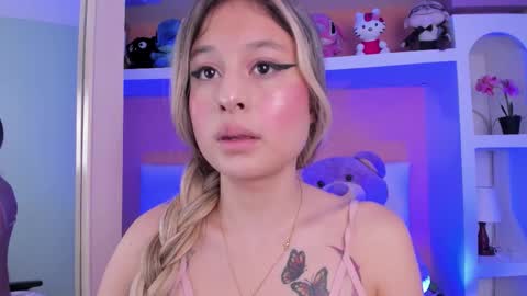 Snapshot of miss__lunna chatting on 14, 10, 2025 Lunna online show from 14, 10, 2025