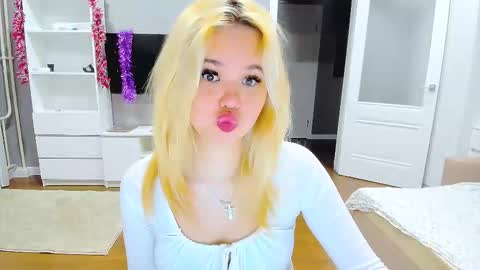 miss__selena online show from 15, 12, 2025