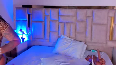 Miss Abigail  online show from 26, 11, 2025