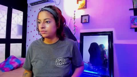 Akemi 3 online show from 20, 10, 2025