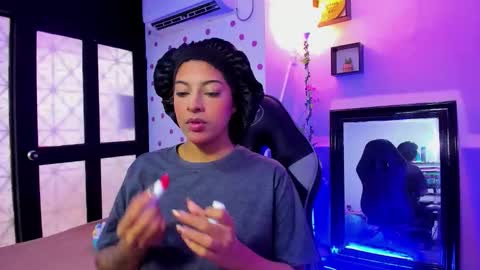 Akemi 3 online show from 23, 10, 2025