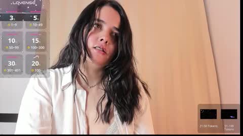    online show from 4, 12, 2025