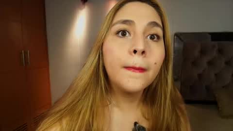 Snapshot of miss_anny18 chatting on 7, 1, 2026 Anny online show from 7, 1, 2026