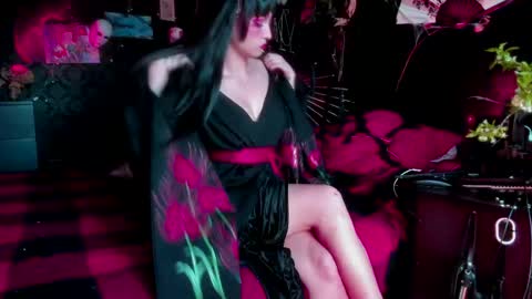 missAsmodeus online show from 14, 5, 2026