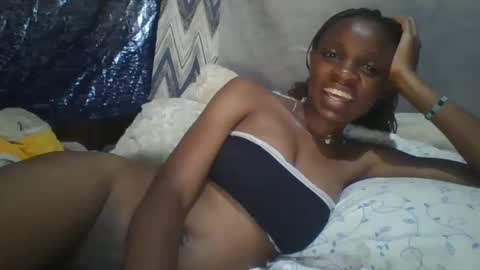 miss_belllo online show from 17, 2, 2025