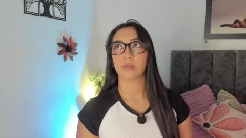 Snapshot of miss_brunette_ chatting on 24, 6, 2026 lucy 3 online show from 24, 6, 2026