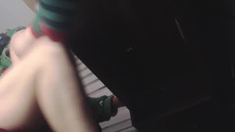 Snapshot of miss_carmila chatting on 4, 12, 2025 Miss Carmila online show from 4, 12, 2025