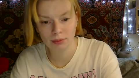 Snapshot of miss_elistia_ chatting on 19, 6, 2026 Elis online show from 19, 6, 2026