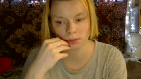Snapshot of miss_elistia_ chatting on 2, 7, 2026 Elis online show from 2, 7, 2026