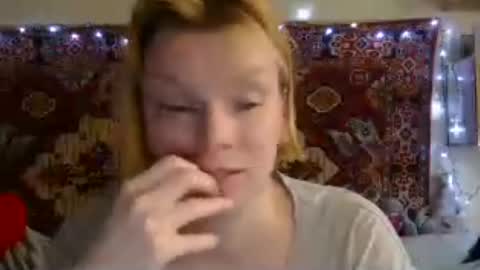 Snapshot of miss_elistia_ chatting on 3, 7, 2026 Elis online show from 3, 7, 2026