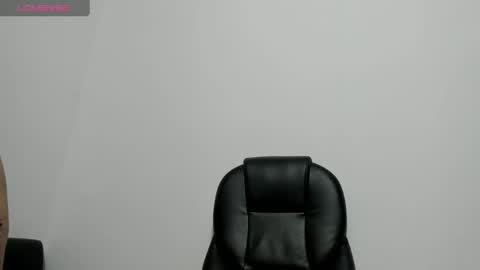 miss_eylens online show from 19, 4, 2026