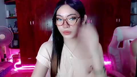 Snapshot of miss_hornydoll chatting on 29, 10, 2025 miss_hornydoll online show from 29, 10, 2025
