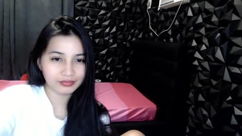 miss_innocent18 online show from 5, 1, 2025