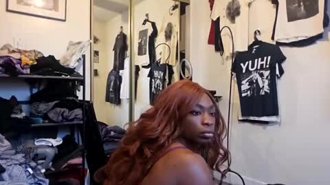 Miss Ivory online show from 17, 2, 2026