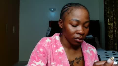 Miss Kiarrafit online show from 16, 12, 2024