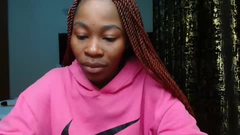 Miss Kiarrafit online show from 6, 2, 2025