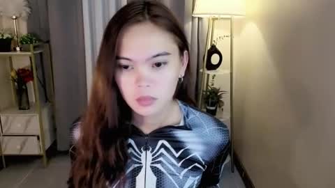 miss_kyrstyn online show from 11, 5, 2026