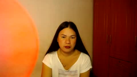 Snapshot of miss_loverxxx chatting on 4, 7, 2026 Dimple Rose online show from 4, 7, 2026