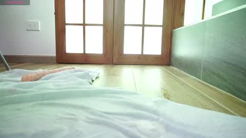 Snapshot of miss_lucyla chatting on 3, 1, 2025 miss_lucyla online show from 3, 1, 2025