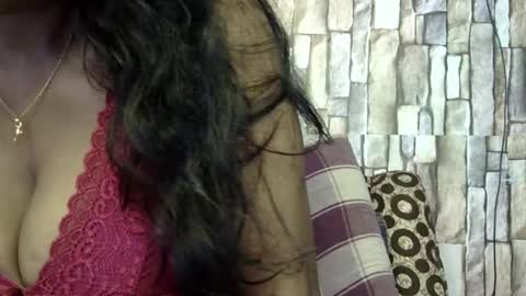 Snapshot of miss_mahi69 chatting on 9, 9, 2025 Mahi online show from 9, 9, 2025