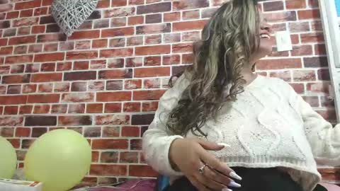 Miss Pecados online show from 25, 5, 2026
