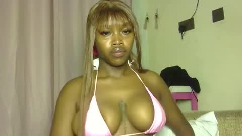 miss_sexyyy online show from 18, 12, 2025