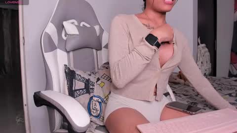 Snapshot of miss_soffi1 chatting on 19, 2, 2025 miss_soffi1 online show from 19, 2, 2025