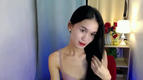 Shine online show from 15, 2, 2025