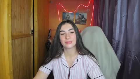 Snapshot of miss_tasy chatting on 18, 2, 2025 Melanie January 15th is my birthday there will be an interesting show online show from 18, 2, 2025