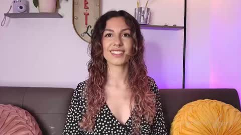 Adara Lpez online show from 25, 9, 2025