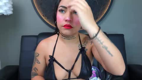 Vaiolette online show from 6, 2, 2026