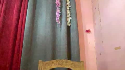 miss_veron_xoxo online show from 30, 3, 2026