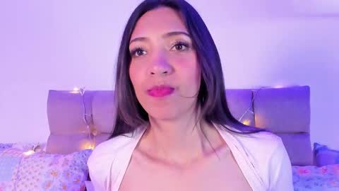 Miss Veronica online show from 6, 2, 2025