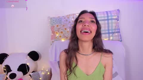 Miss Veronica online show from 25, 2, 2025