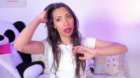 Miss Veronica online show from 12, 3, 2025