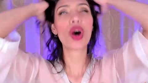 Snapshot of miss_veronica2 chatting on 25, 6, 2026 Miss Veronica online show from 25, 6, 2026